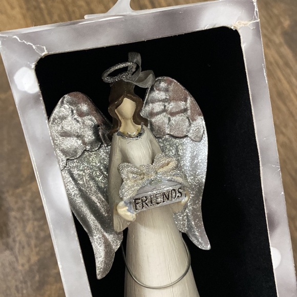 NWT Friends Angel Christmas Ornaments - Picture 4 of 5